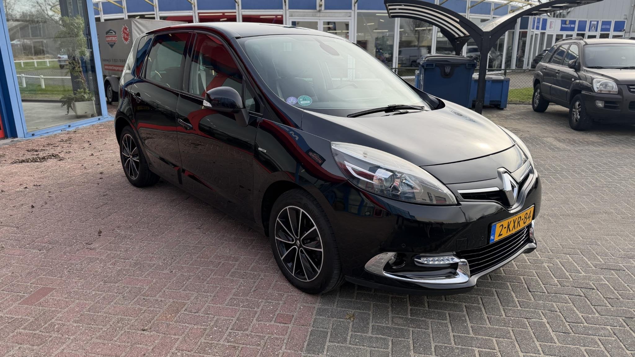 Renault Scénic 1.2 TCe Bose CLIMA CRUISE, Auto's, Renault, Voorwielaandrijving, Euro 5, Gebruikt, 1295 kg
