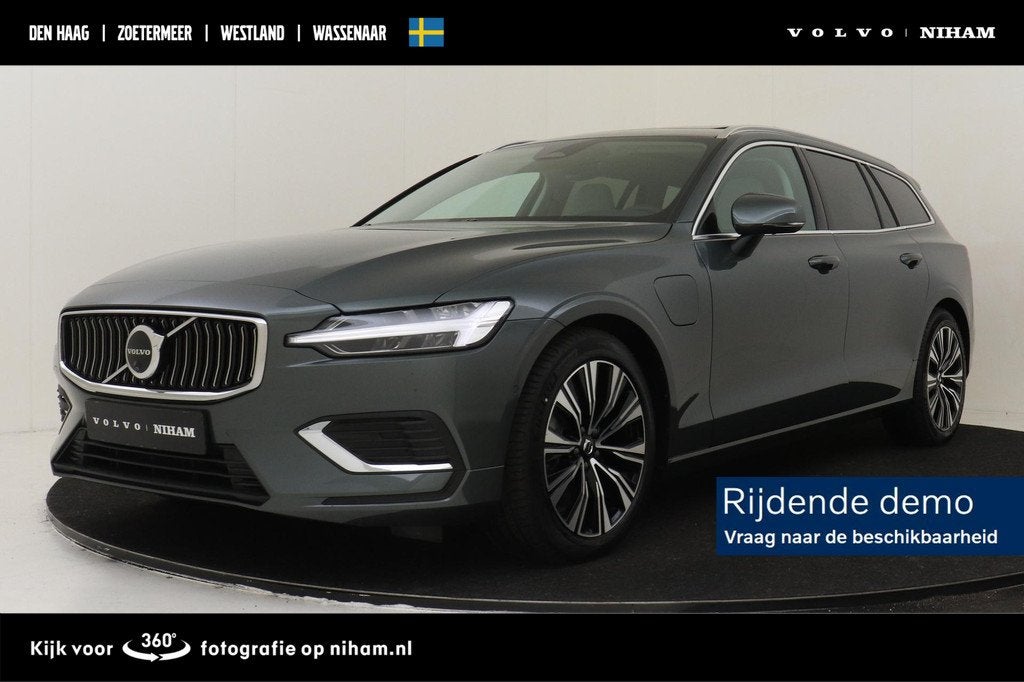 Volvo V60 T6 PLUG-IN HYBRID AWD PLUS BRIGHT -PANO.DAK|HARMAN