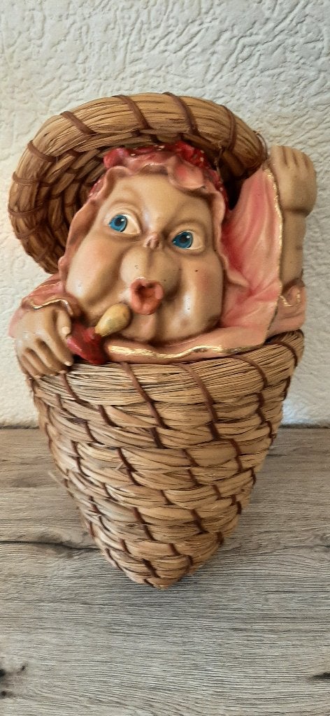 laven efteling baby in mand, Verzamelen, Ophalen of Verzenden, Zo goed als nieuw, Beeldje of Poppetje