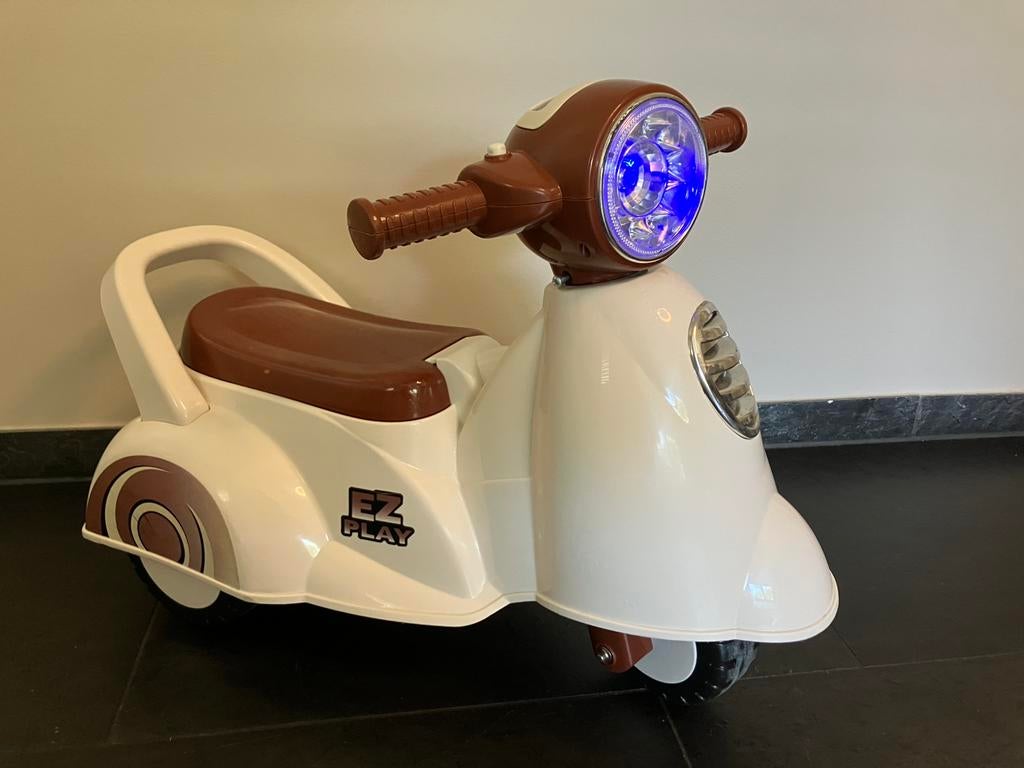 retro loopscooter met licht en geluid, Ophalen, Gebruikt
