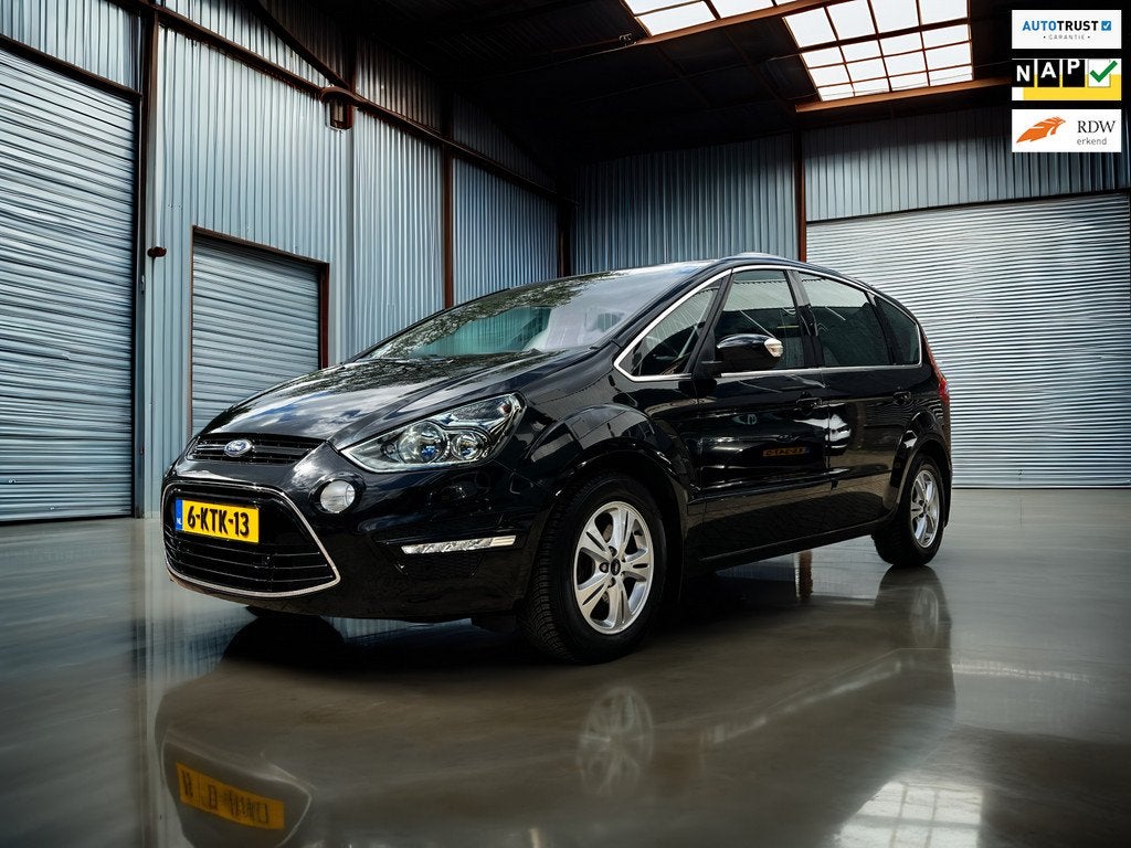 Ford S-Max 2.0 EcoBoost S Edition Carplay_Cruise_Trekhaak_Au, Voorwielaandrijving, Gebruikt, 4 cilinders, Zwart