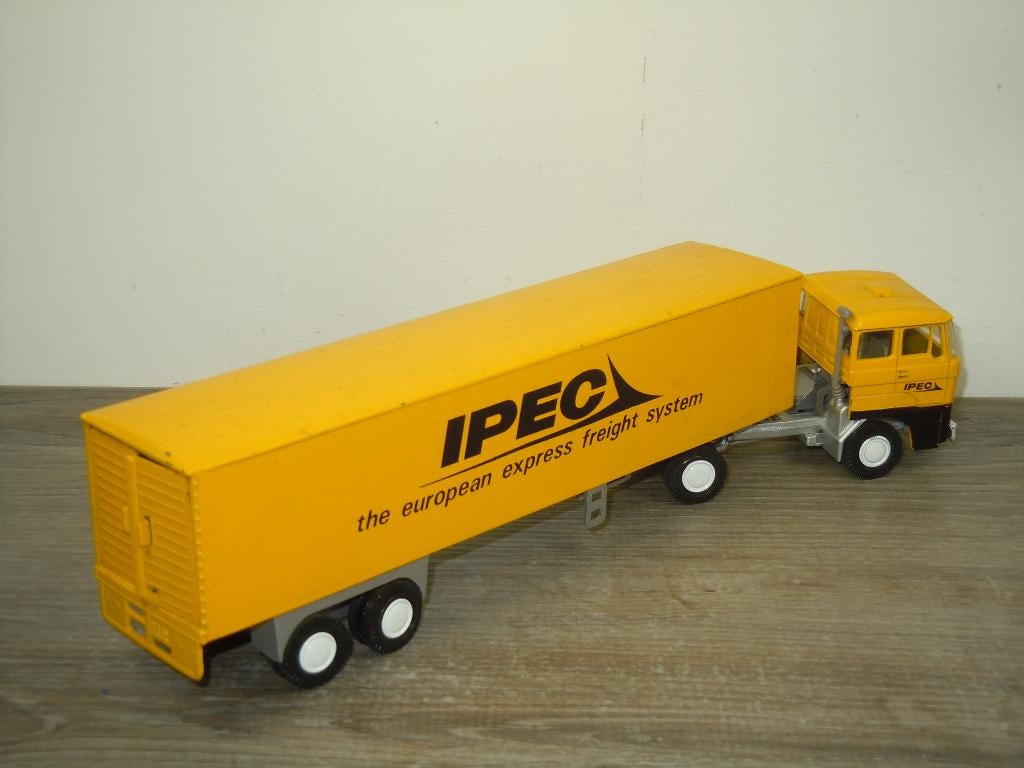 Daf 2800 Truck & Trailer IPEC - Lion Car Holland - 1:50, Gebruikt, Lion car, Verzenden, Holland