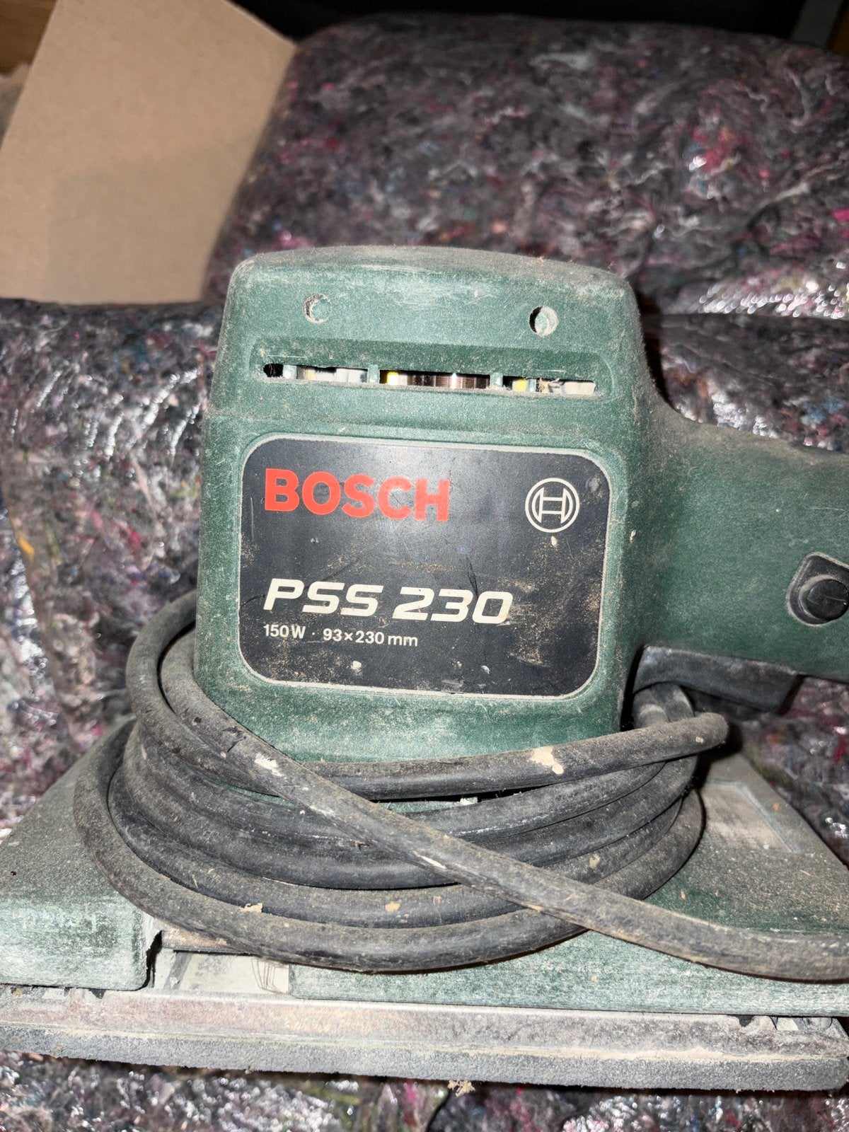 Bosch PSS 230 vlakschuurmachine, Ophalen of Verzenden, Gebruikt, Minder dan 600 watt, Vlakschuurmachine