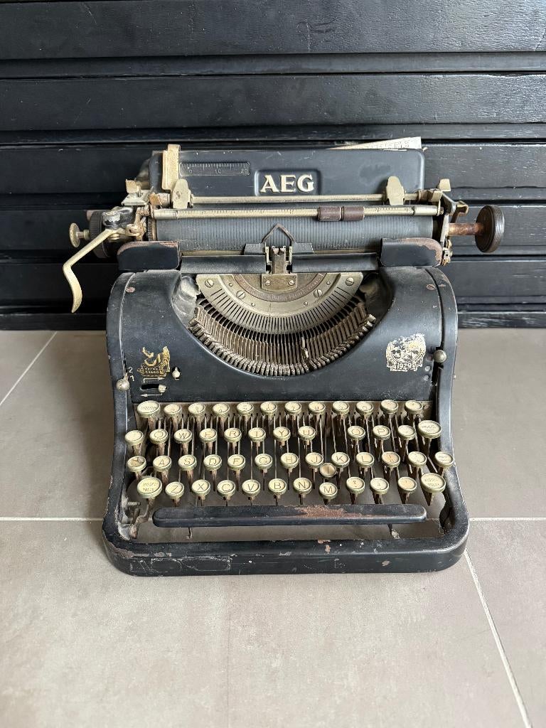 antieke typemachine AEG uit 1929, Diversen, Ophalen of Verzenden, Gebruikt