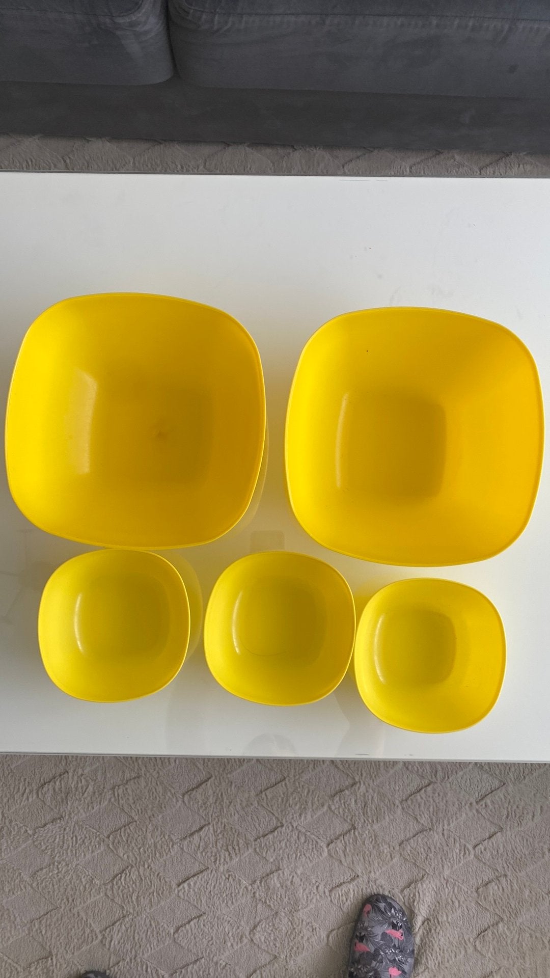 Plastic schalen, Ophalen, Zo goed als nieuw, Schaal