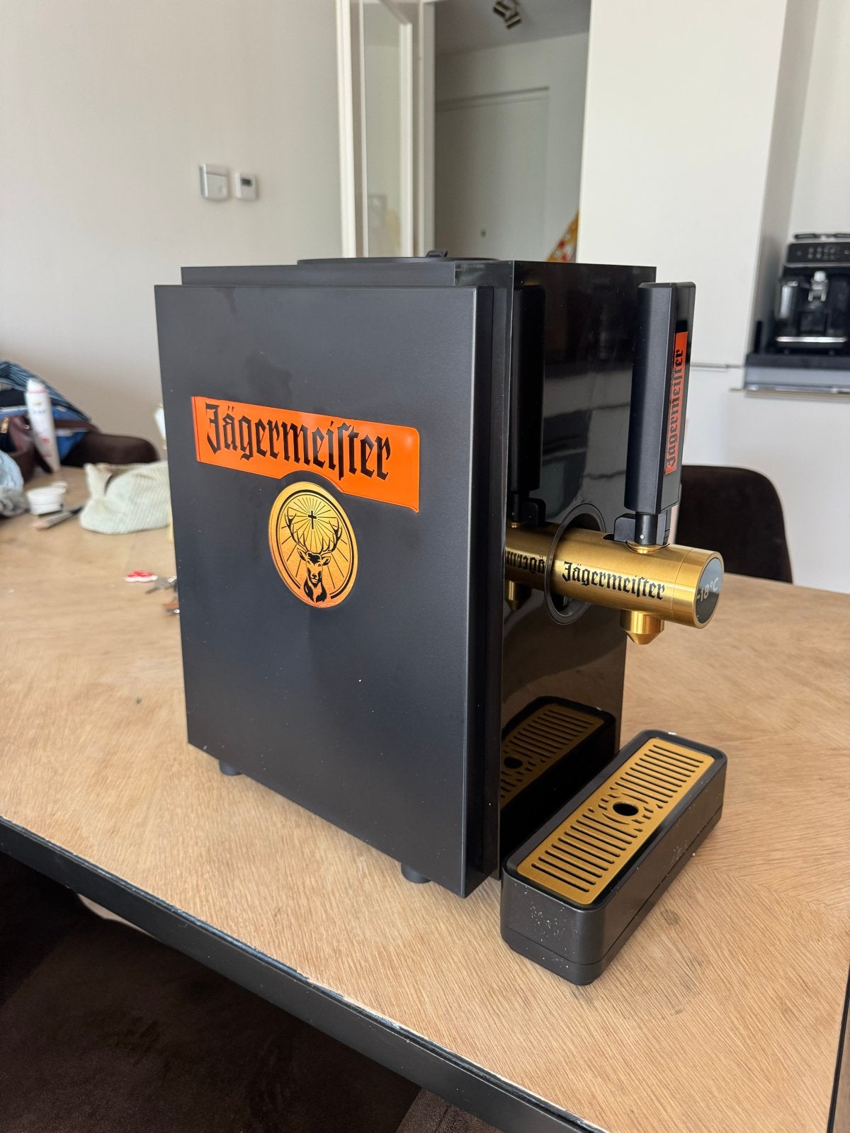 Jägermeister TAP Machine Dispenser 1 Fles LED (Nieuw), Ophalen of Verzenden, Nieuw, Overige merken