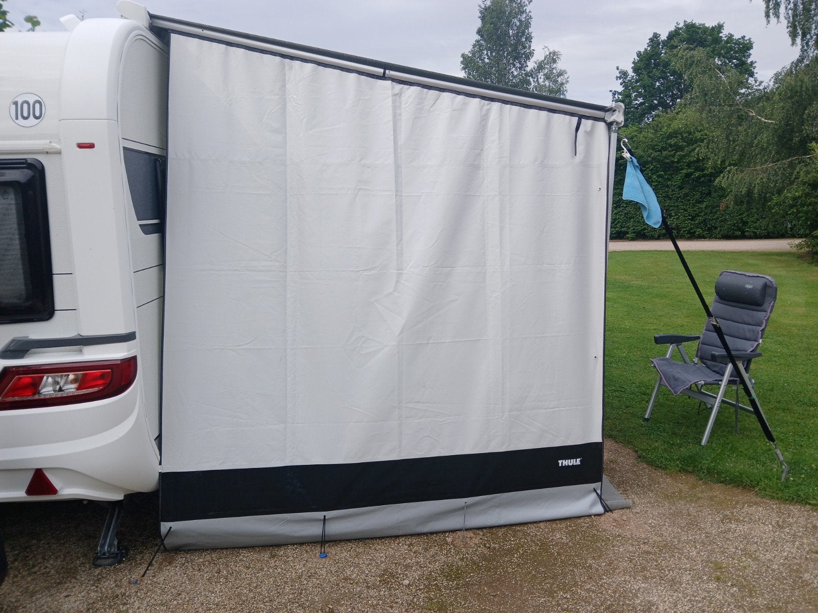Thule zijwand met pees voor cassette luifel uitval 225, Ophalen of Verzenden, Gebruikt