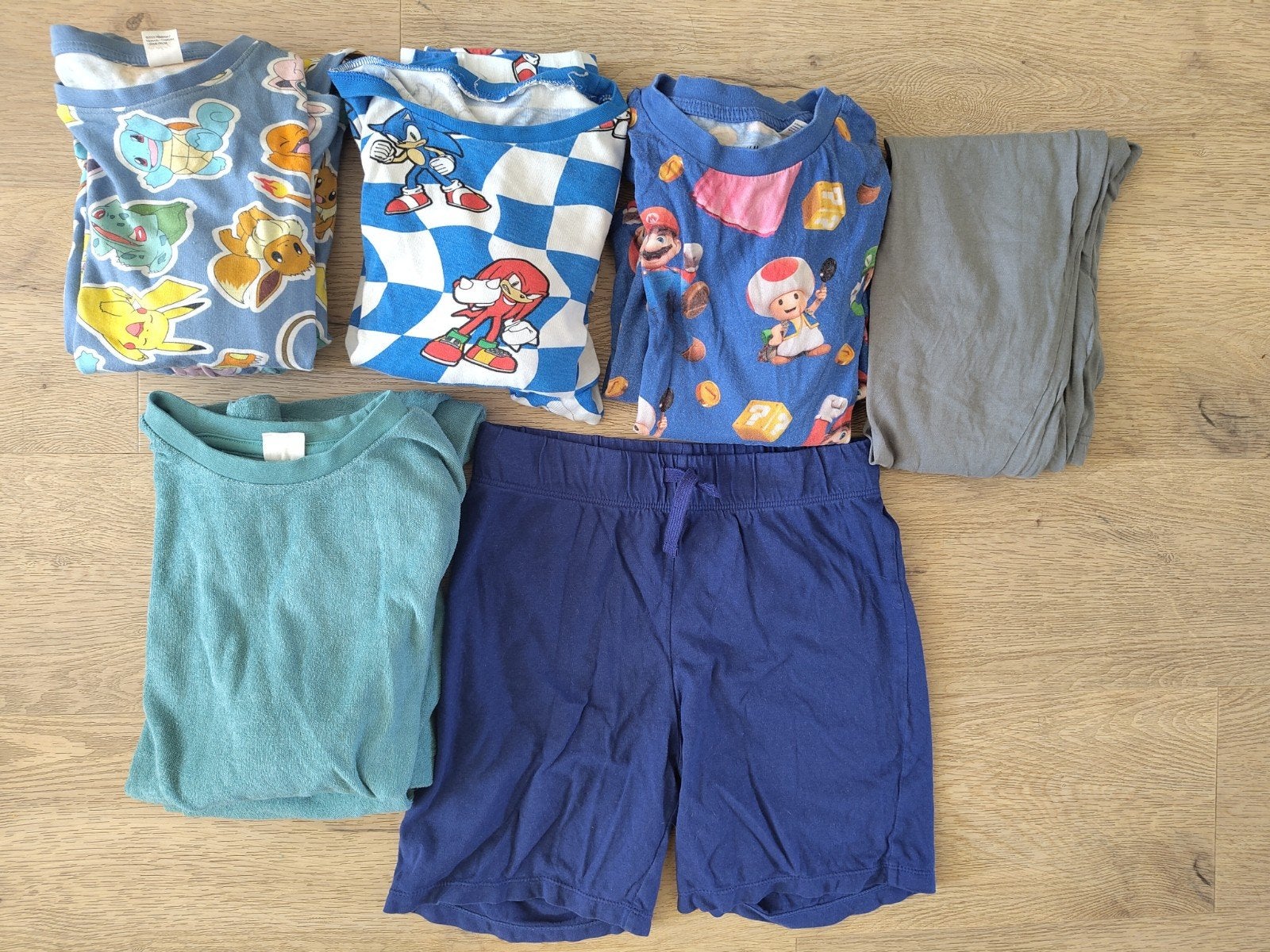 Pyjama pakket Pokemon & Sonic maat 122-128, Ophalen of Verzenden, Gebruikt, Maat 128