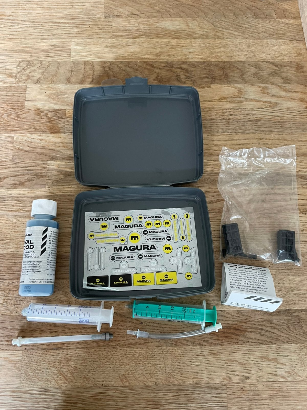 Magura service kit, Ophalen of Verzenden, Zo goed als nieuw