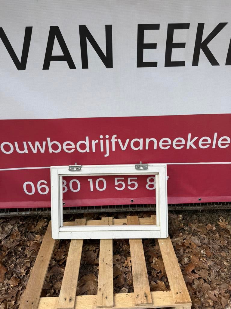 Gebruikt maar in zeer goede staat draai- of kiepraam, Doe-het-zelf en Verbouw, Kozijnen en Schuifpuien, Gebruikt, Raamkozijn, Ophalen of Verzenden