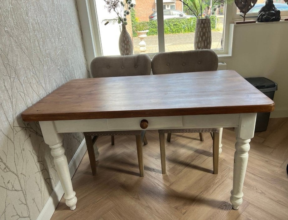 Brokante Witte grenen eettafel 140x80, Huis en Inrichting, Tafels | Eettafels, Ophalen, Zo goed als nieuw, Rechthoekig, 50 tot 100 cm