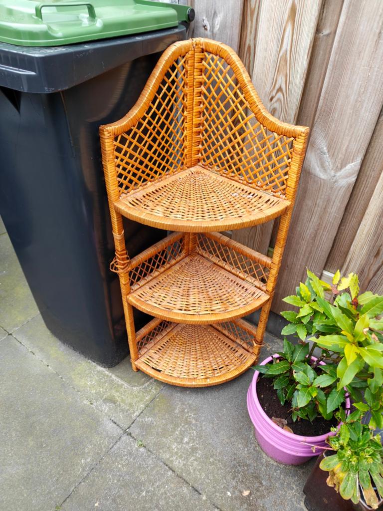Rotan Riet Etagère Plantenrek Inklapbaar Hoekrek, Ophalen of Verzenden, Gebruikt