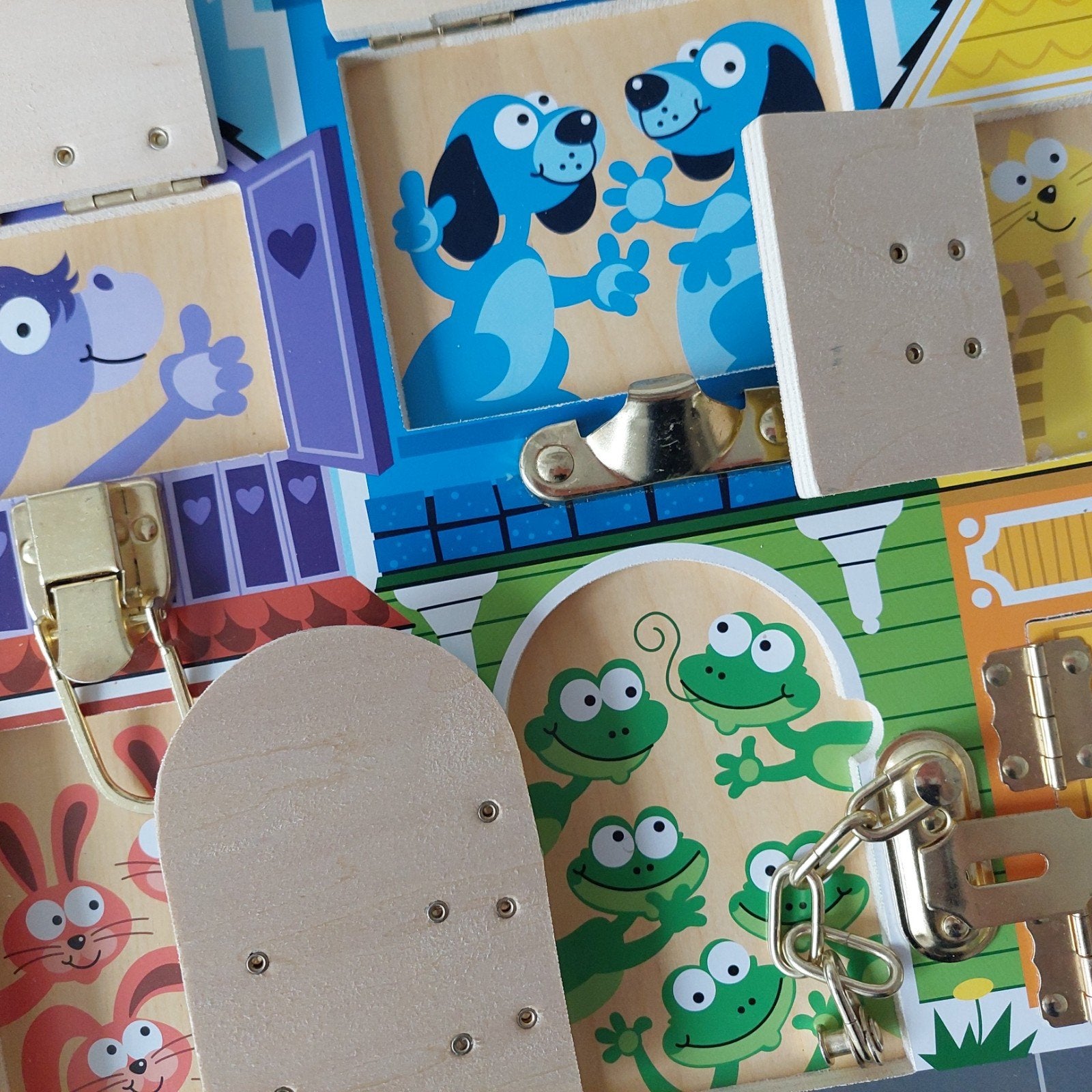 Melissa & Doug Activiteitenbord met sloten, Ophalen of Verzenden, Gebruikt, Overige typen