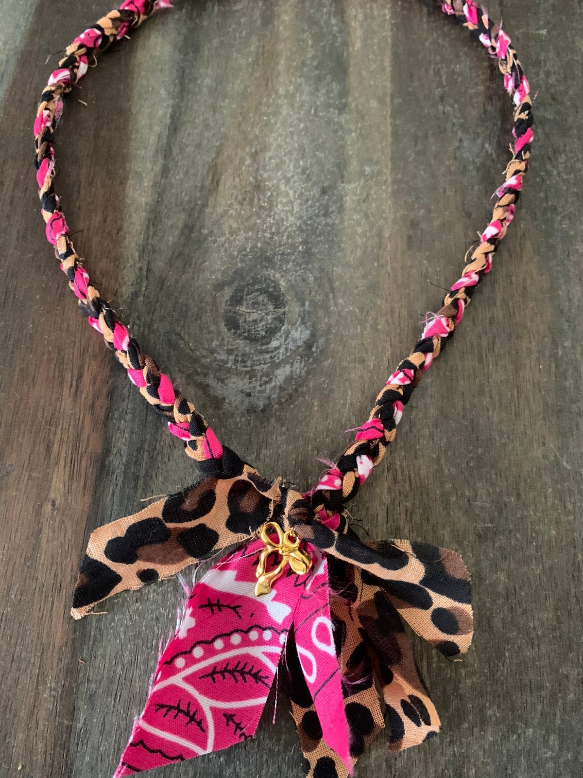Bandana ketting panter/roze, Ophalen of Verzenden, Nieuw, Roze, Overige materialen