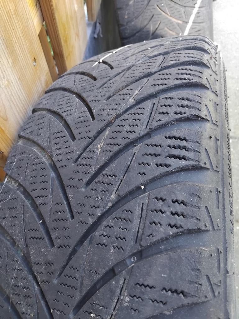 Winterbanden oa voor skoda, Auto-onderdelen, Banden en Velgen, Ophalen, 16 inch, Winterbanden, Banden en Velgen