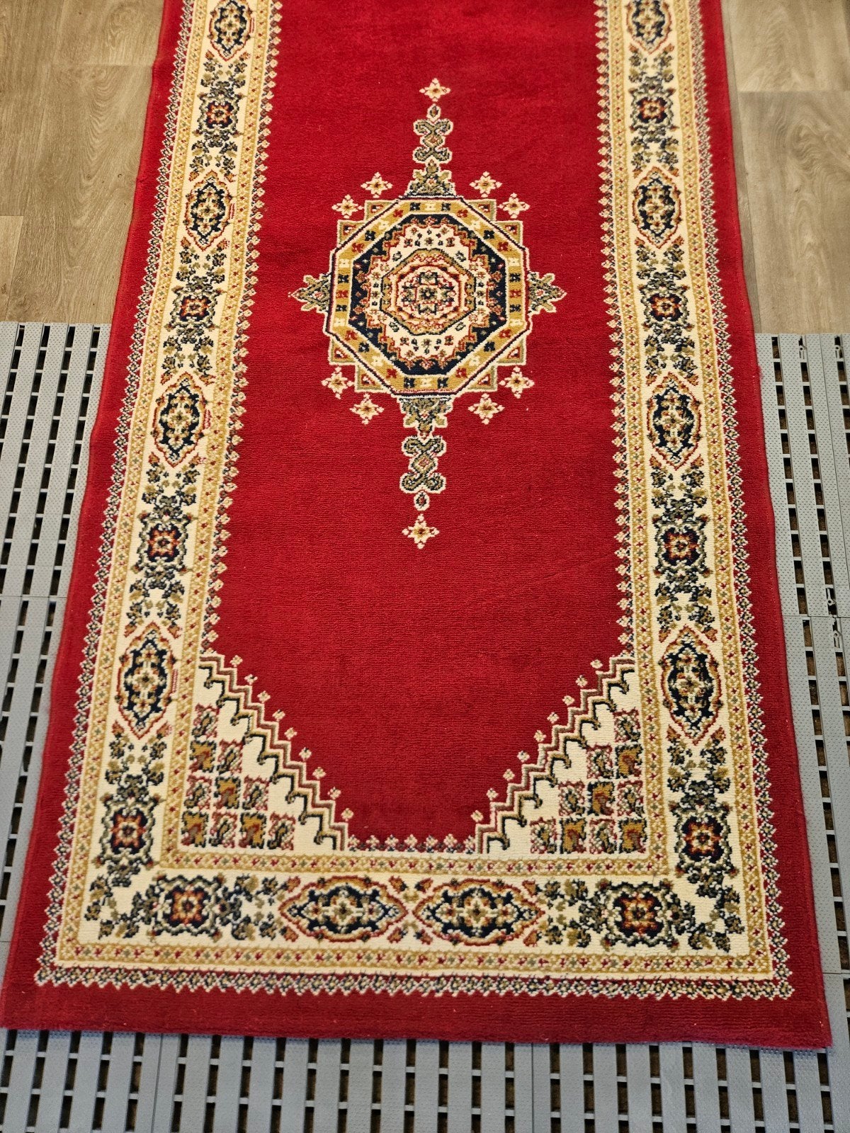 Perzische Loper. Prachtige kleuren en patronen! Weg = Weg!, 100 tot 150 cm, Perzisch, Zo goed als nieuw, Rechthoekig