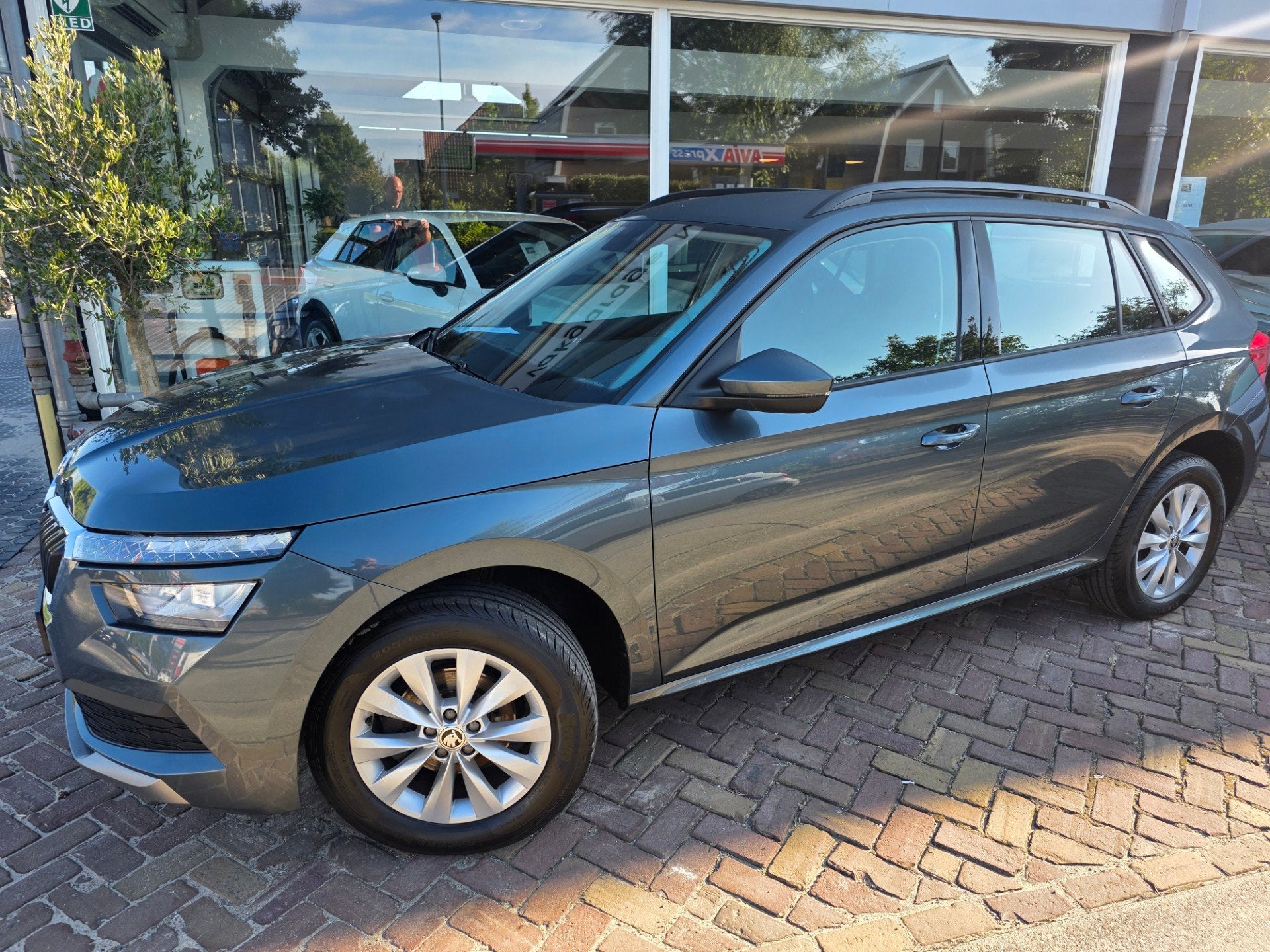 Skoda KAMIQ 1.5 TSI ACT Business Editionautomaat,trekhaak, Auto's, Euro 6, 4 cilinders, 150 pk, Bedrijf