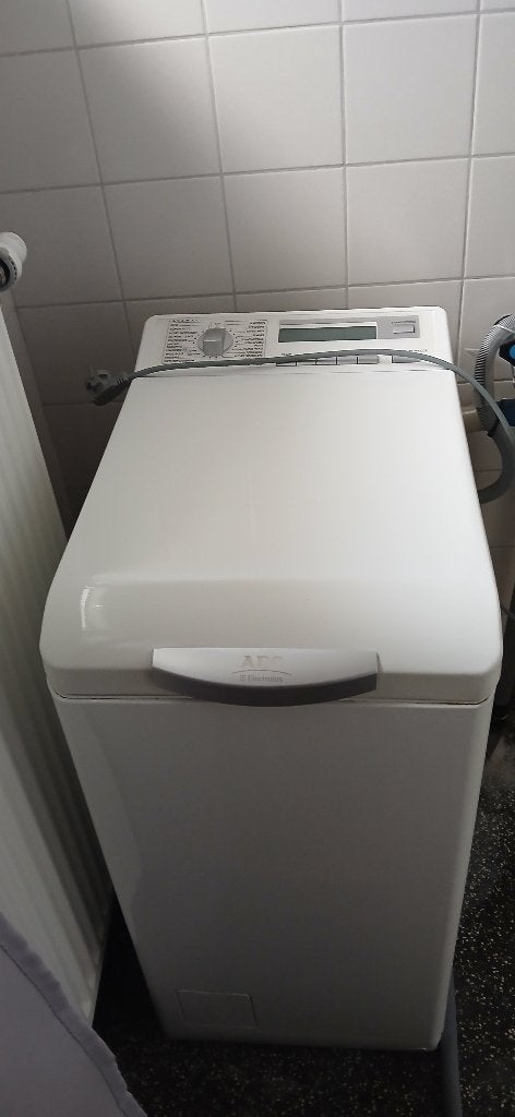 AEG Wasautomaat Bovenlader L 47338 A, Witgoed en Apparatuur, Ophalen, 1200 tot 1600 toeren, Gebruikt, 4 tot 6 kg