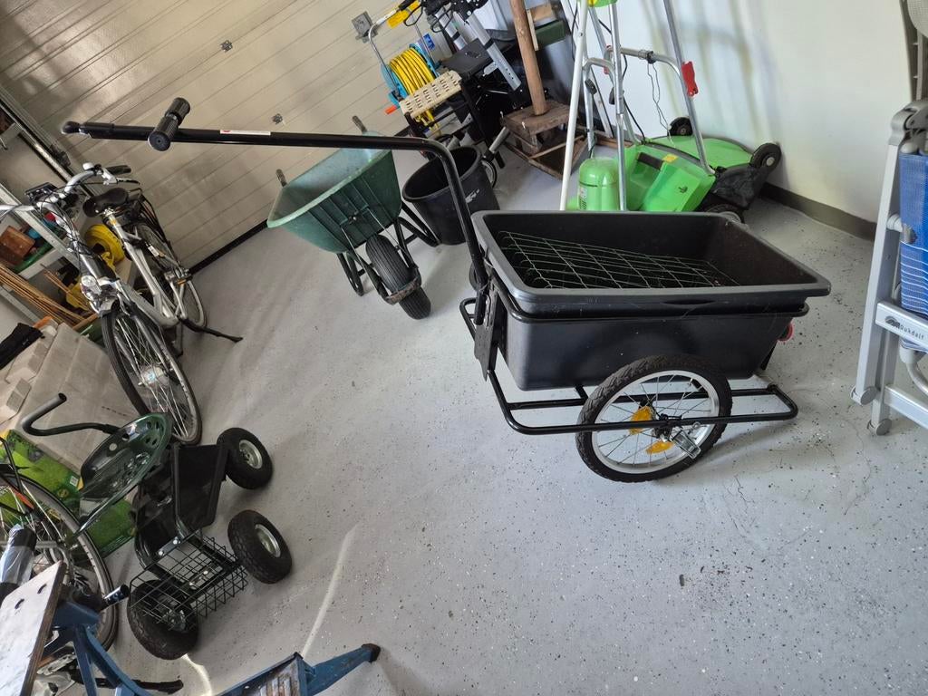 Handige fietsaanhangwagen voor bagage, Ophalen, Zo goed als nieuw, Bagagekar, 40 tot 60 kg