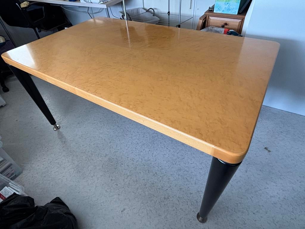 Eettafel Arco Pretty Legs, Ophalen, Overige materialen, 50 tot 100 cm, Zo goed als nieuw