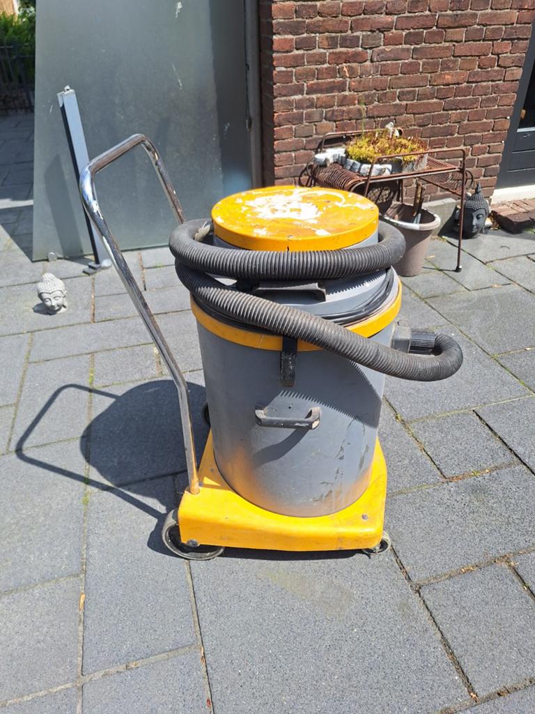 Bouw stofzuiger, Ophalen of Verzenden, Gebruikt