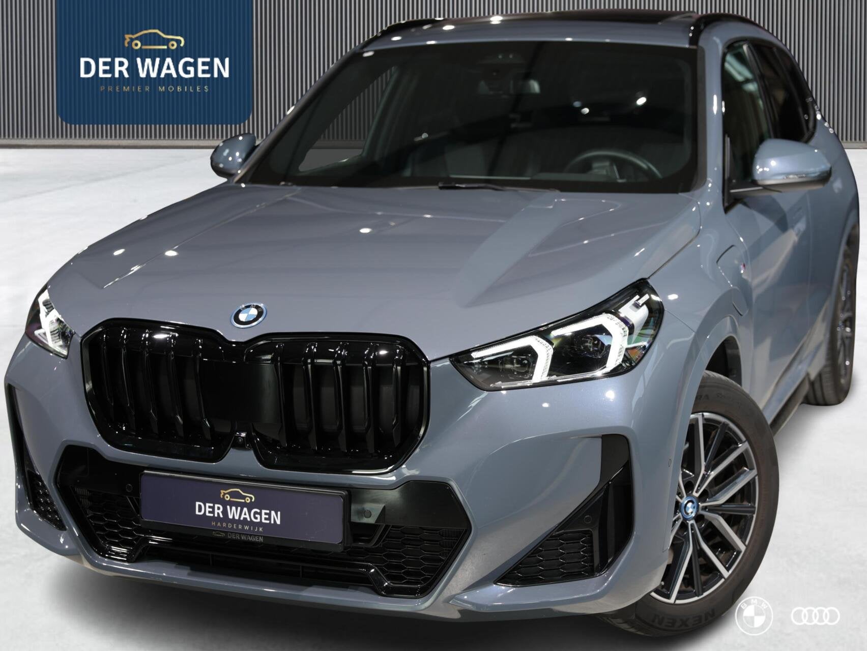 BMW X1 xDrive30e M SPORT / EL STOELEN & GEHEUGEN / SCHUIFDAK, Auto's, BMW, 1800 kg, Met garantie (alle), Bedrijf, Hybride Elektrisch/Benzine
