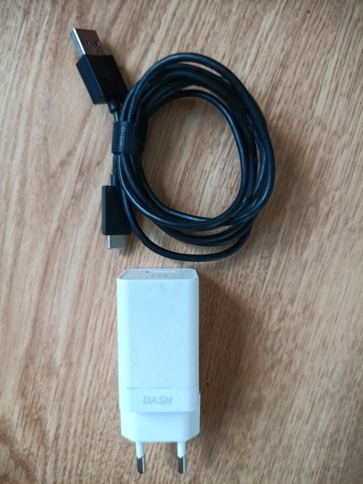 DASH Snellader met USB-C kabel, Telecommunicatie, Universeel, Gebruikt, Ophalen of Verzenden, Snellader