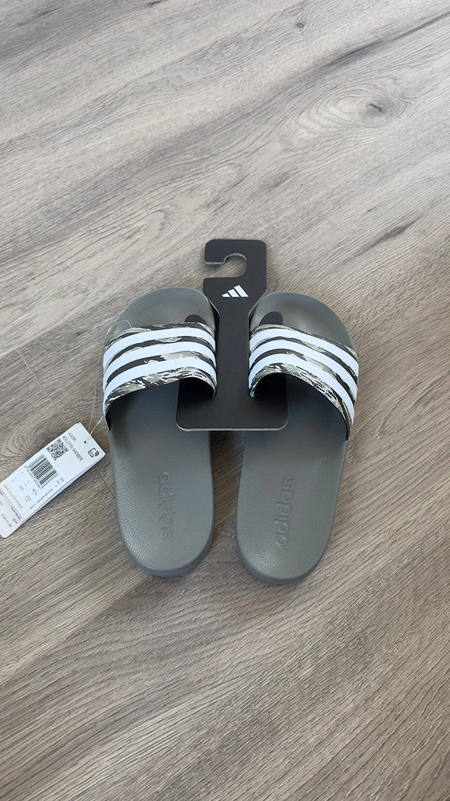 Adidas Adilette, Ophalen of Verzenden, Nieuw, Overige kleuren, Slippers