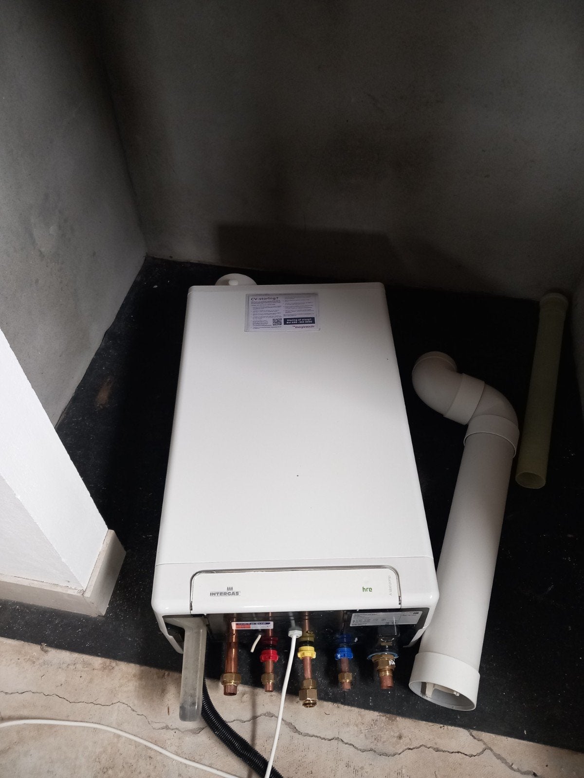 zo goed als nieuwe intergas ketel 1 jaar oud hre 36/30, Geiser, Ophalen of Verzenden, Minder dan 20 liter, Minder dan 3 jaar oud