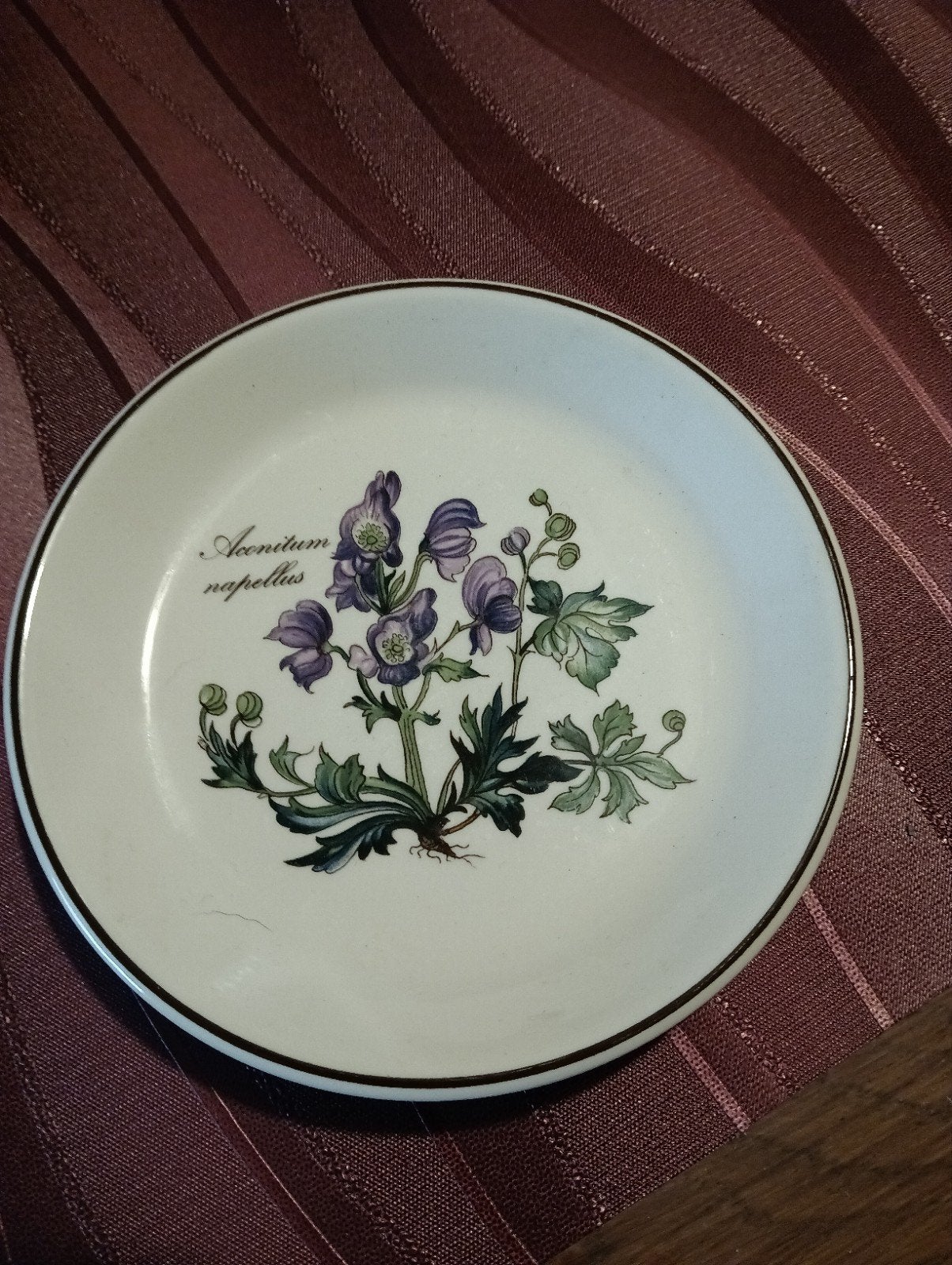 Villeroy & Boch Botanica Petit Four schaaltje Aconitum, Antiek en Kunst, Ophalen of Verzenden