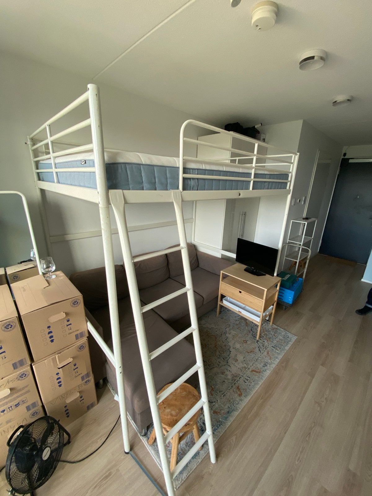 Hoogslaper wit metaal ikea tromsö 208x148x206cm, Huis en Inrichting, Slaapkamer | Stapelbedden en Hoogslapers, Gebruikt, Eenpersoons