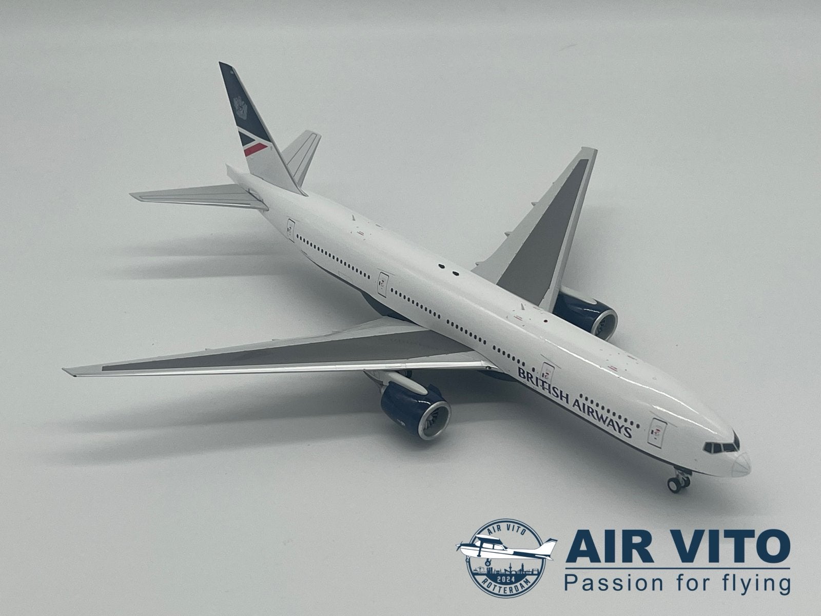 British Airways Boeing 777-236/ER Schaalmodel 1:200 ARD, 2992jb, Schaalmodel, Ophalen of Verzenden, Operations@airvito.com