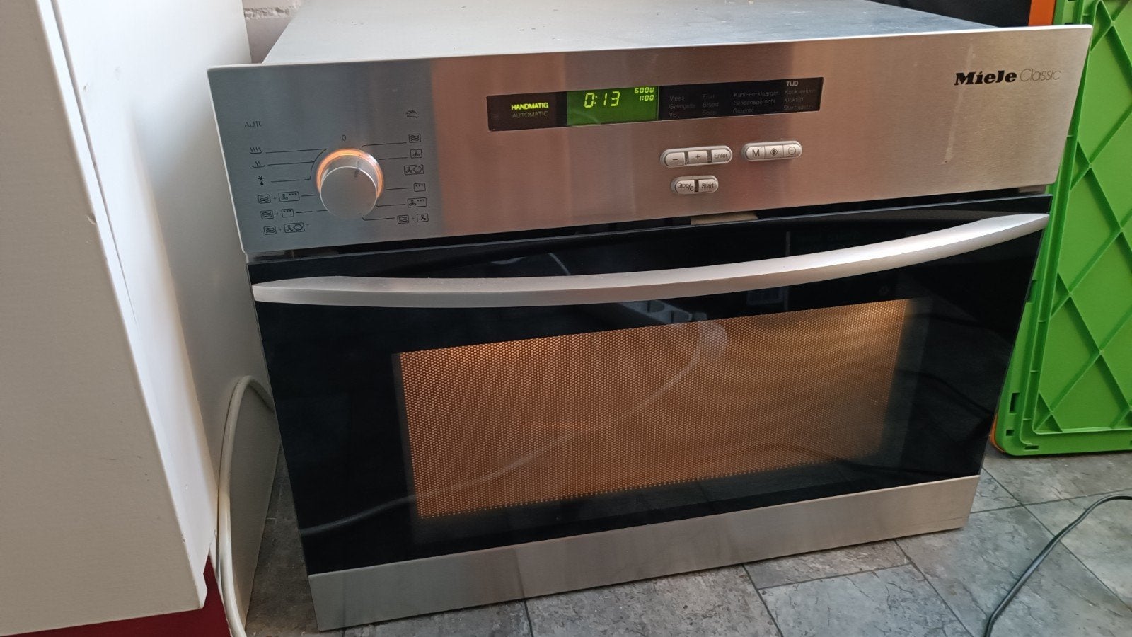 Miele classic combimagnetron H287-2MB opknapper met defect., Witgoed en Apparatuur, Ovens, Ophalen, 45 tot 50 cm, Gebruikt, Combi-oven