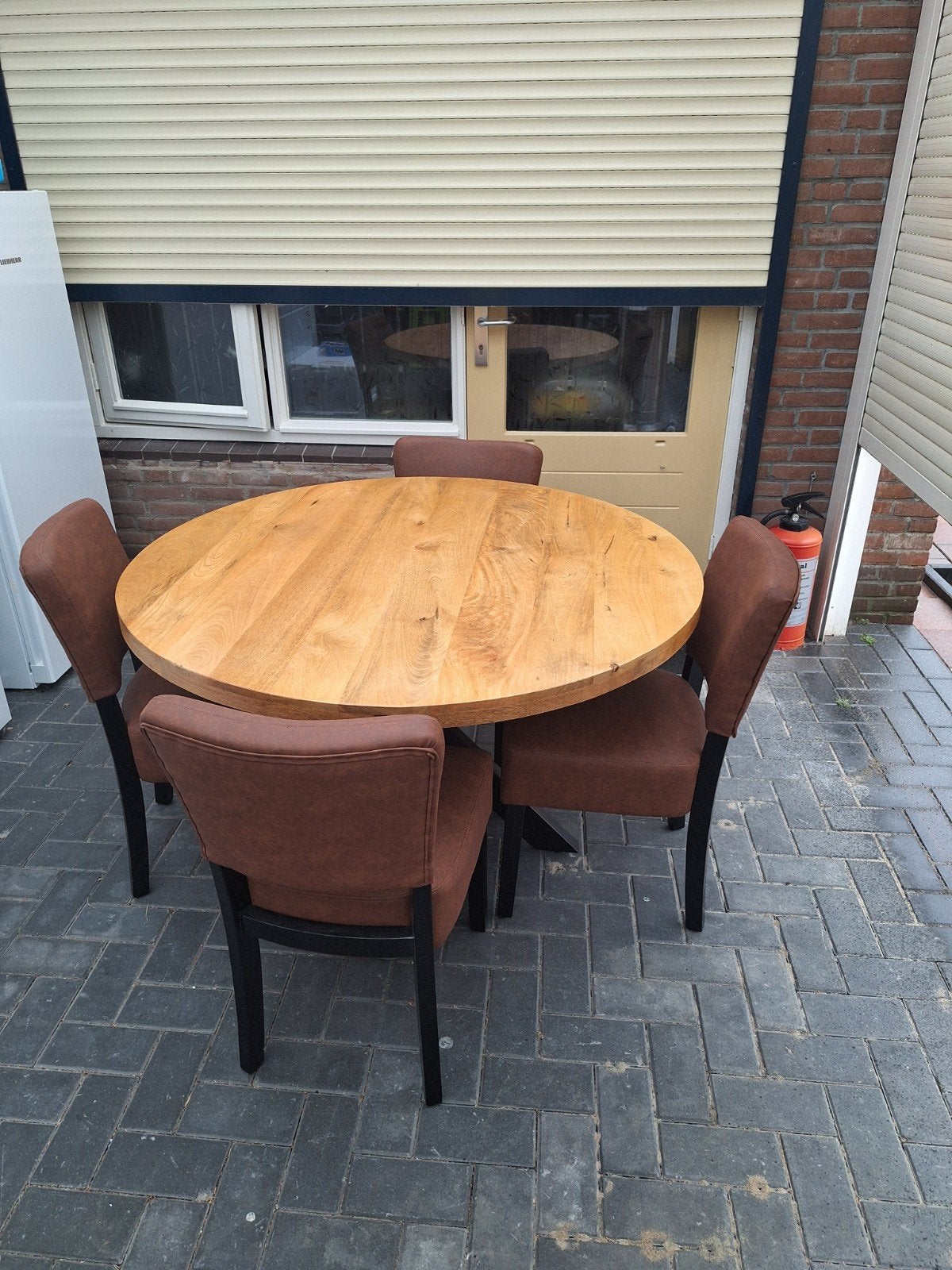 tuinset, Ophalen