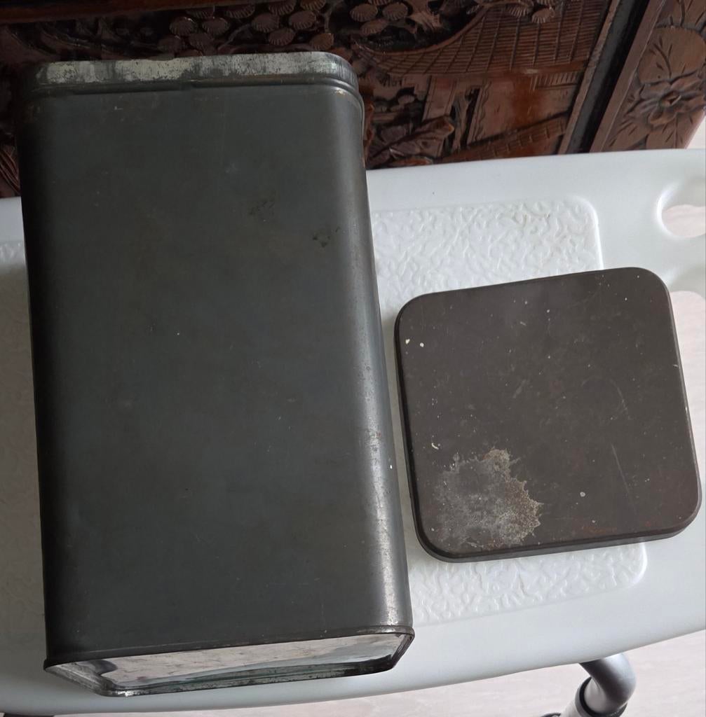 Vintage metal blik met deksel - Grijs. H 25 cm, 15-15 cm, Ophalen of Verzenden, Gebruikt, Overige, Overige merken