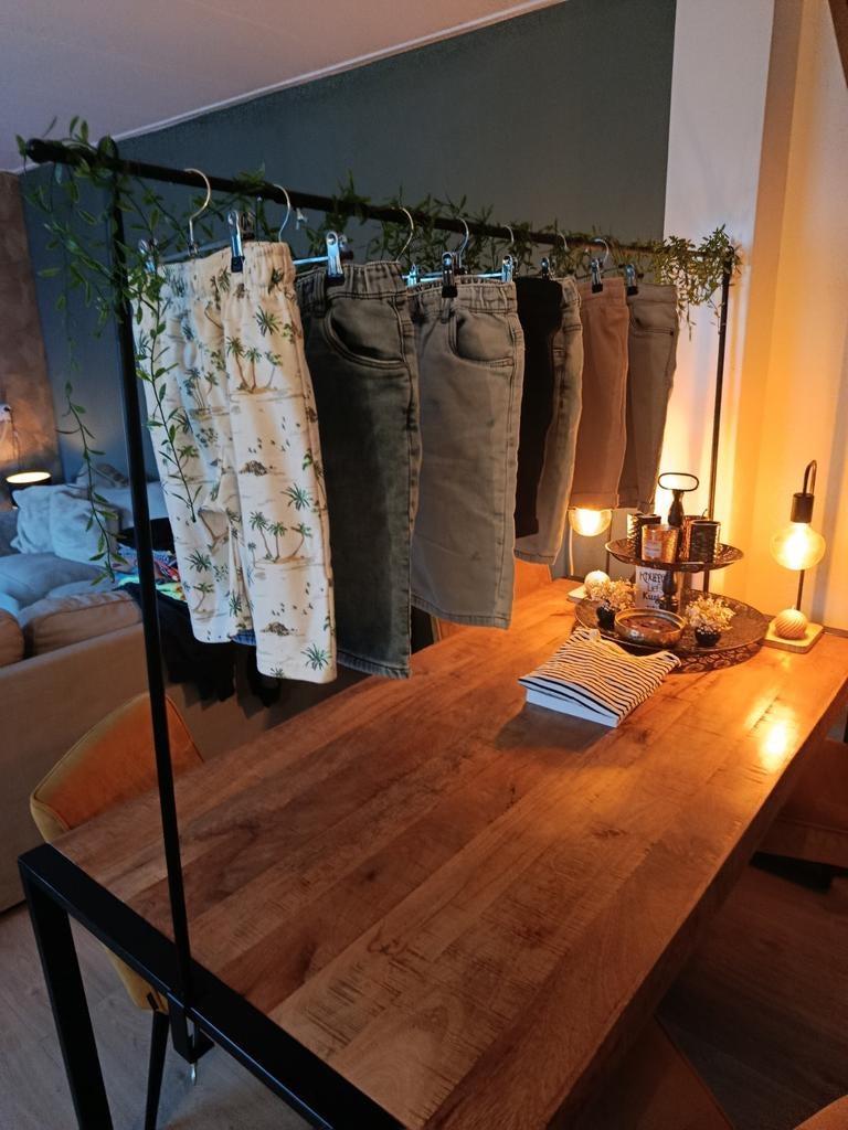 Kledingpakket jongens: korte broeken, jeans en zwembroek, Ophalen, Jongen, Broek