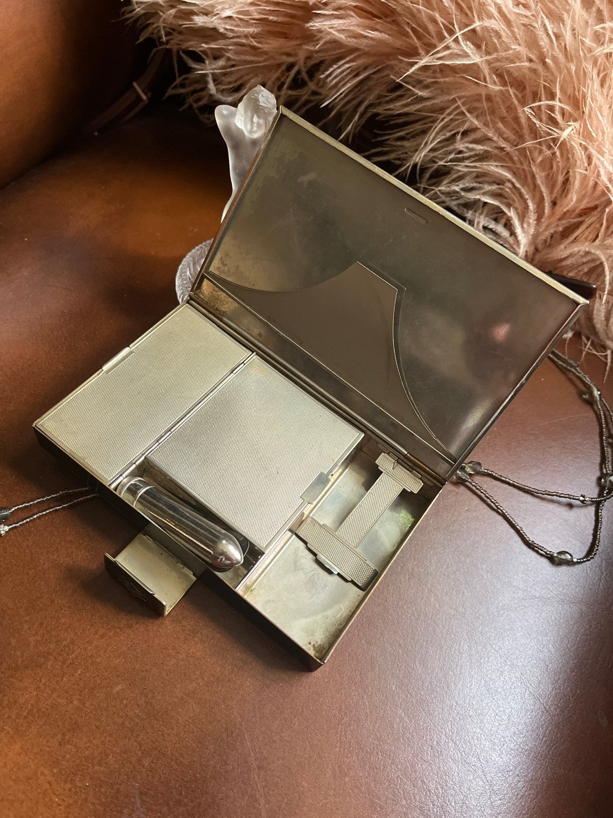 Art Deco make-up etui, zwart gelakt, koperen ondergrond, Antiek en Kunst, Ophalen of Verzenden
