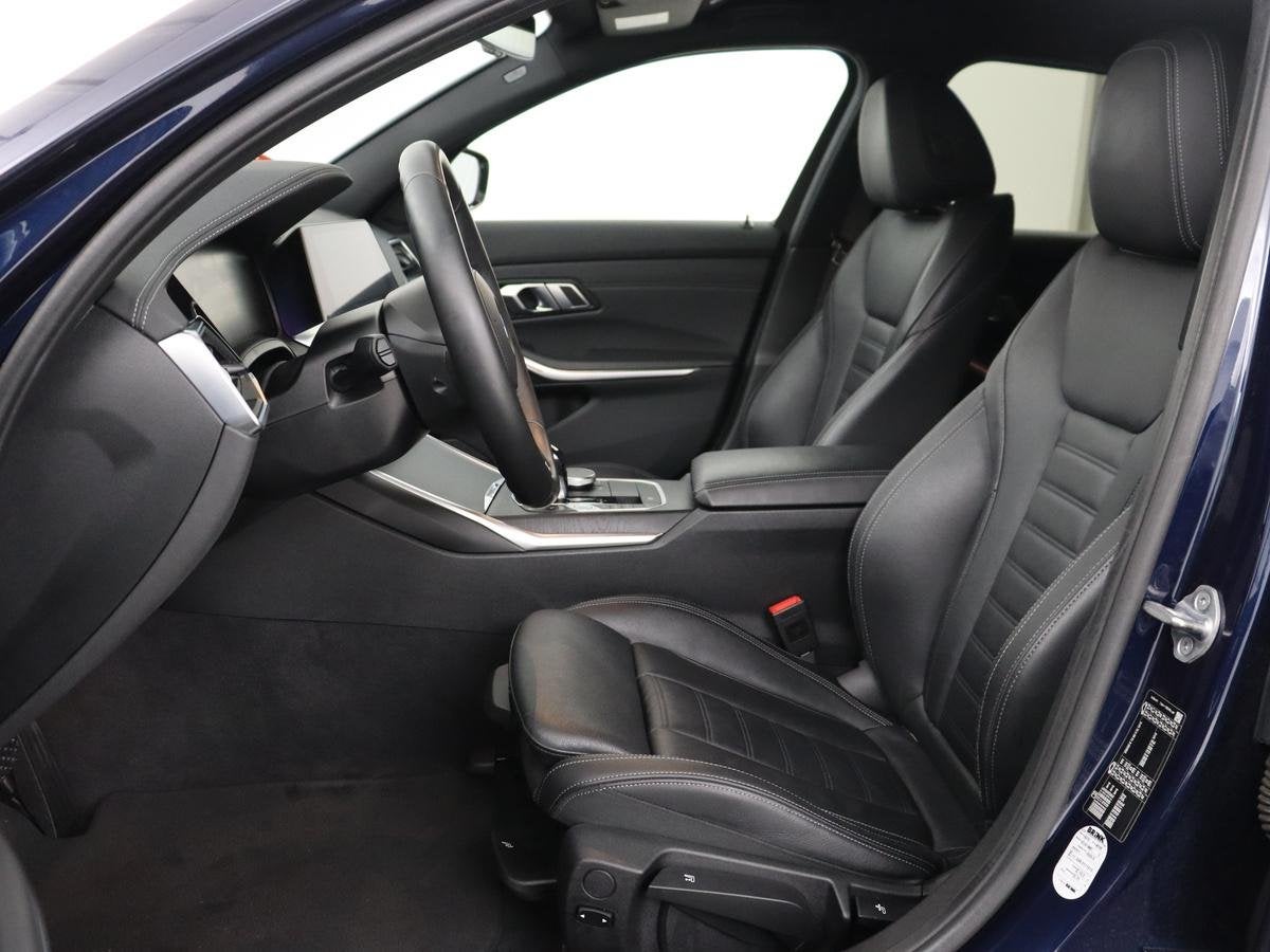 BMW 3-serie 318i Luxury Line | Sportstoelen | Leder | Carpla, Auto's, Automaat, 1998 cc, Achterwielaandrijving, Gebruikt