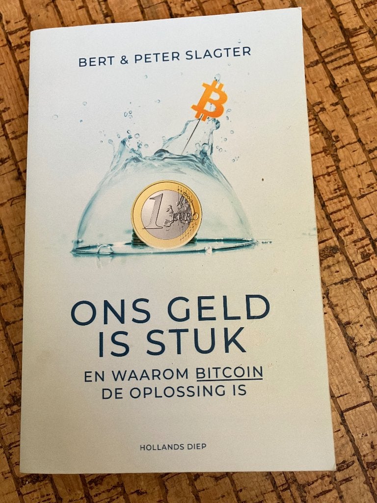 Ons geld is stuk, bitcoin, bert & peter slagter, Ophalen of Verzenden, Gelezen, Bert & peter slagter