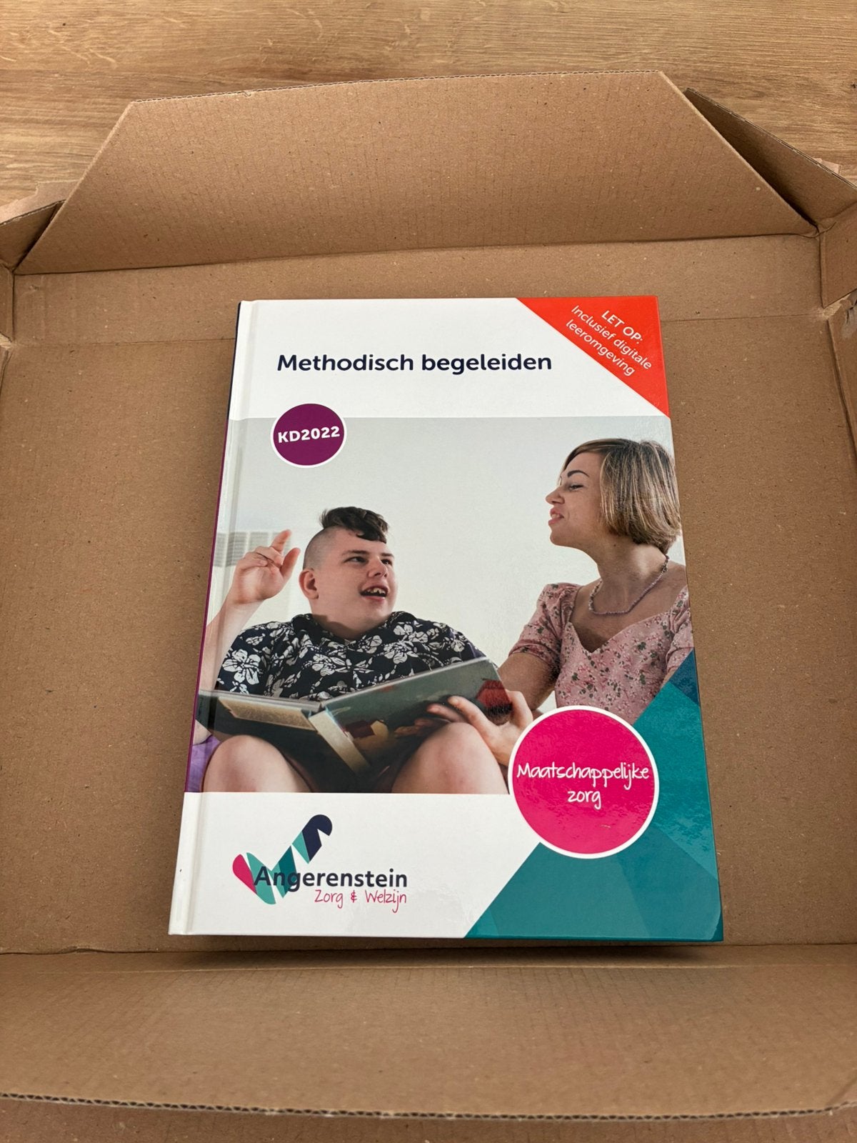 Methodisch begeleiden KD2022, Ophalen, Zo goed als nieuw, Overige niveaus