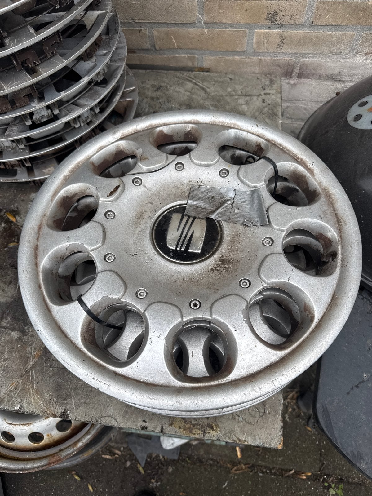 Gebruikte wieldop 15 inch - Seat logo, Ophalen, Gebruikt