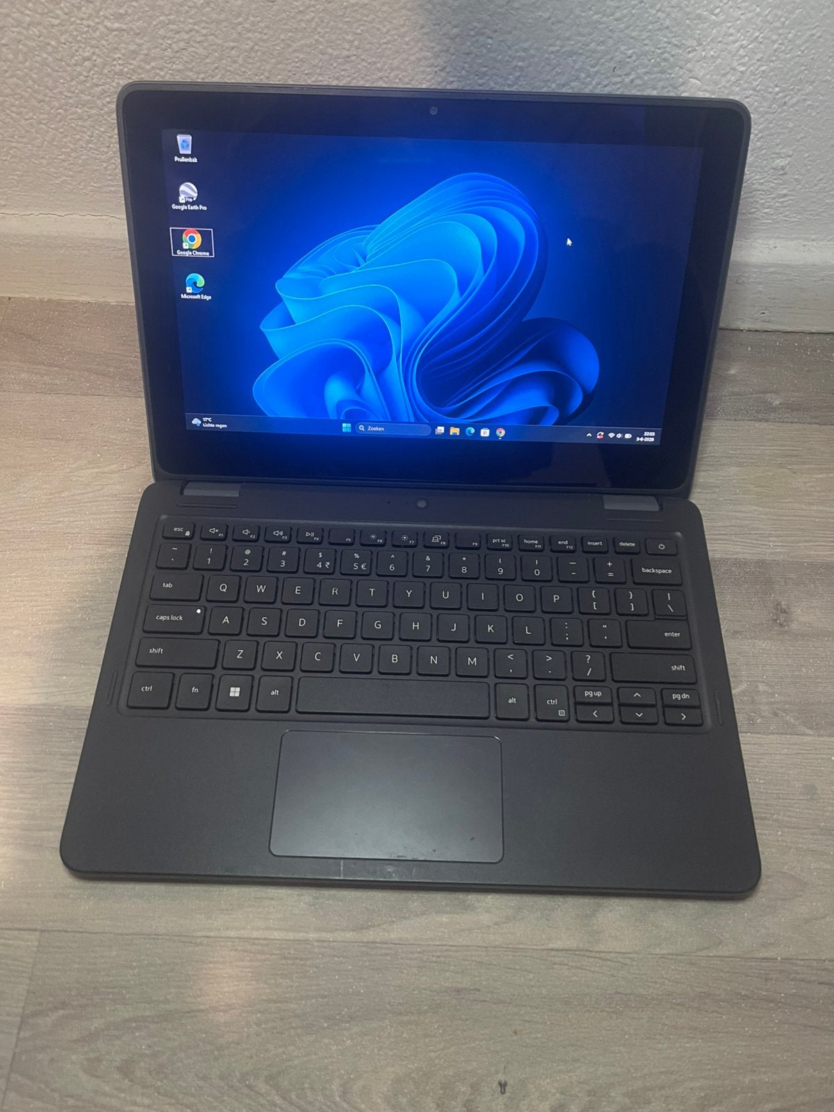 Dell Latitude 3120 Touchscreen Laptop | 8GB RAM | Win11 Pro, Computers en Software, Windows Laptops, Ophalen, 2 tot 3 Ghz, Qwerty