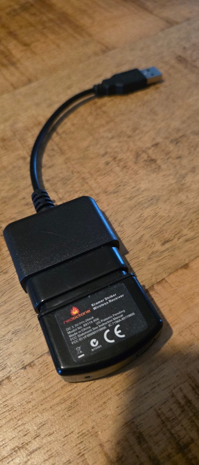 Redoctane Kramer Striker Wireless Receiver Guitar Hero, Gebruikt, Gitaar, Drumstel of Dj-set, Ophalen of Verzenden, PlayStation 2