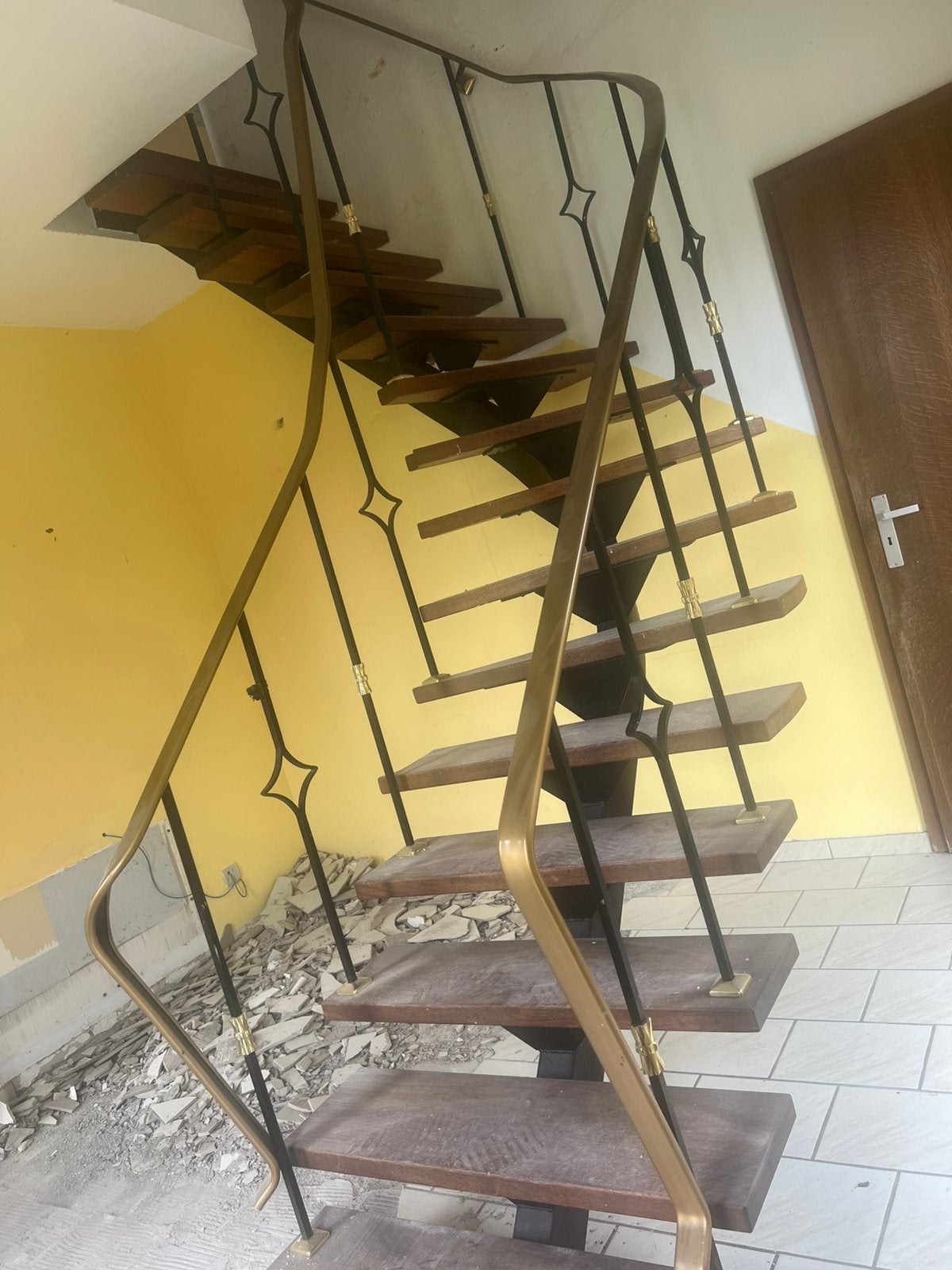 Wenteltrap, Doe-het-zelf en Verbouw, Ladders en Trappen, Ophalen, Gebruikt, Trap, 2 tot 4 meter