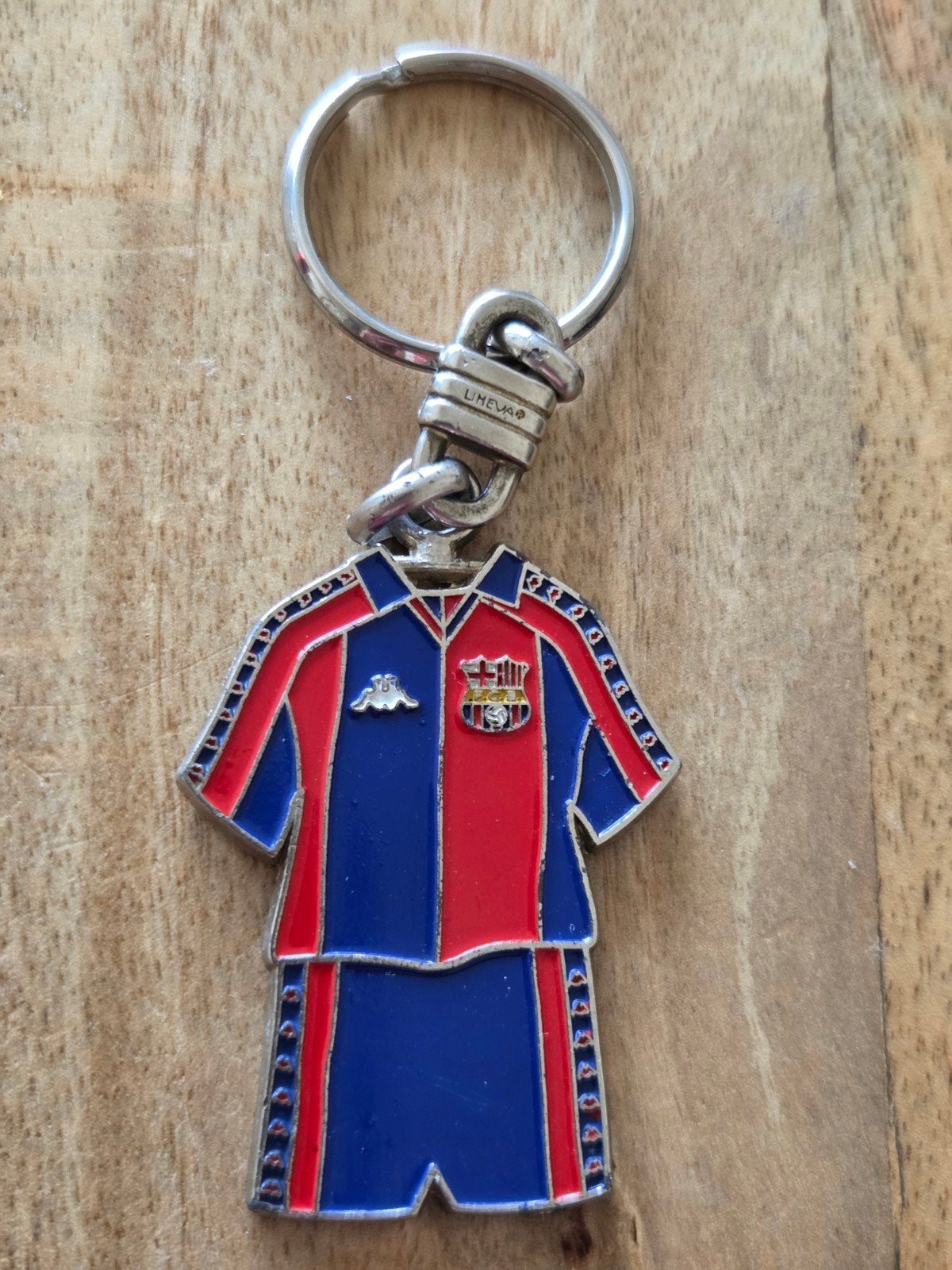 Retro FC Barcelona Sleutelhanger 1992-1995 Kappa - Lineva, Ophalen of Verzenden, Zo goed als nieuw, Buitenlandse clubs, Overige typen