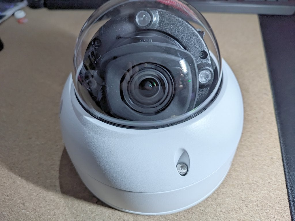 Dahua HDBW5842H-ZHE - 8MP, 1/1.8”, 4K, Varifocal ip camera, Ophalen of Verzenden, Zo goed als nieuw