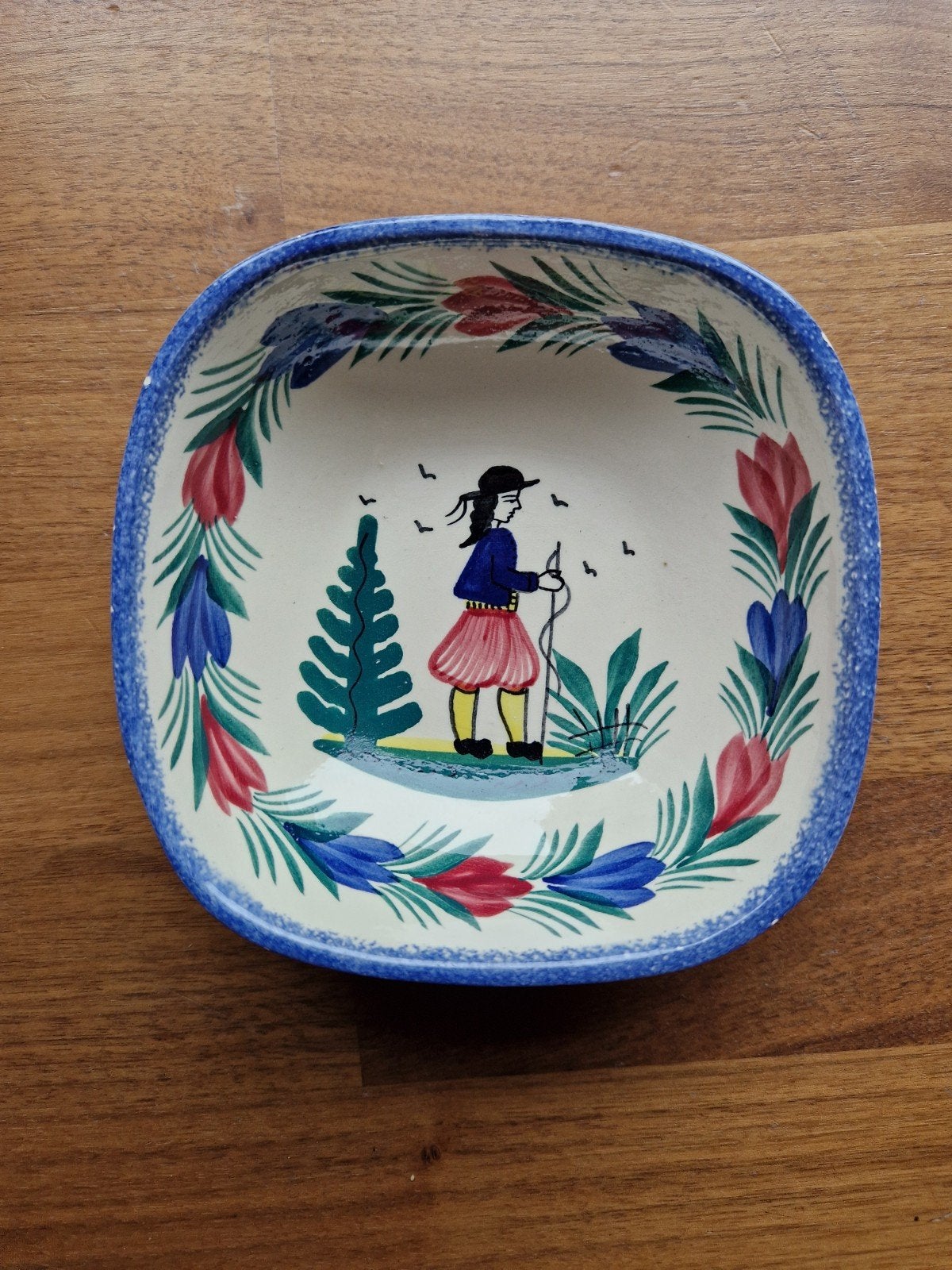 Quimper faience aardewerk schoteltje, Antiek en Kunst, Antiek | Keramiek en Aardewerk, Ophalen of Verzenden