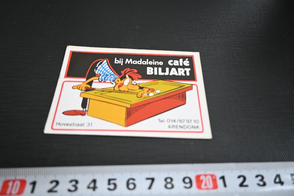 sticker België Arendonk Bij Madaleine Café Biljart Hovestr., Ophalen, Zo goed als nieuw