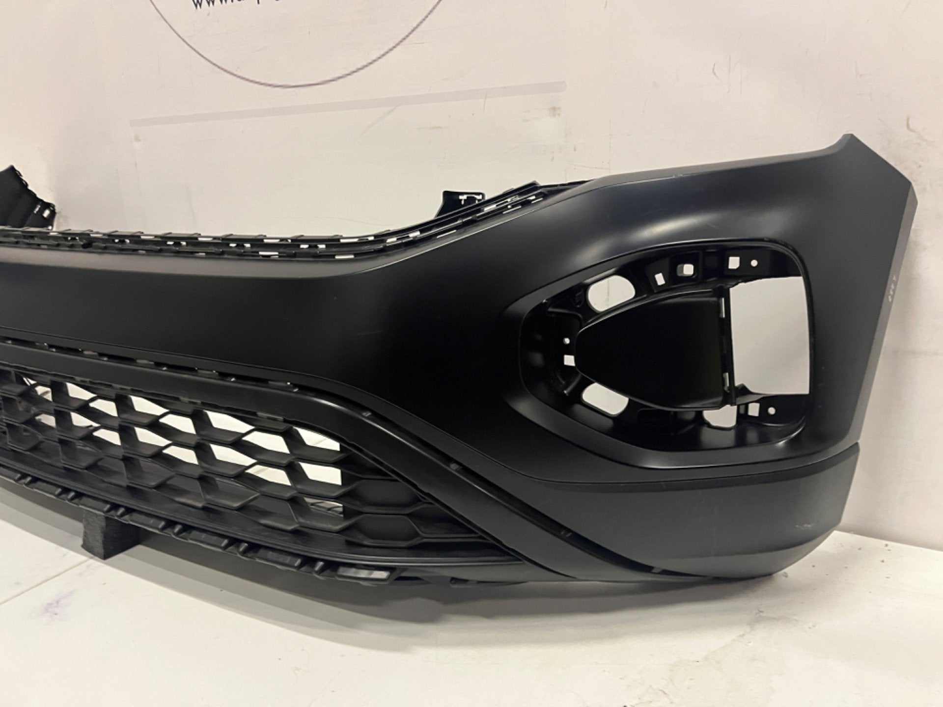 VW 2GA T-ROC T ROC FACELIFT VOORBUMPER BUMPER 2GA807221Q 22-, Gebruikt, Volkswagen AG, Bumper, Berliner Ring 2
38440  Wolfsburg, DE