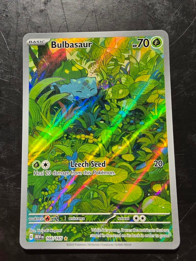 Bulbasaur 166/165 (Full Art) Pokémon kaart, Hobby en Vrije tijd, Verzamelkaartspellen | Pokémon, Zo goed als nieuw, Losse kaart